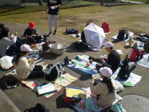 全校縦割り芋煮会③